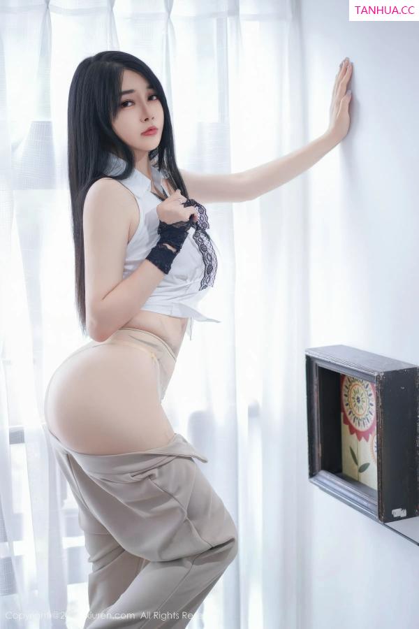 凯竹Vision 萌尤星凯竹 [XiuRen]高清写真图 2025.11.27 No.11038 凯竹法师 性感内衣第11张图片